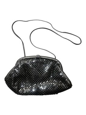 LA REGALE Black Metal Mesh Crossbody Clutch Bag